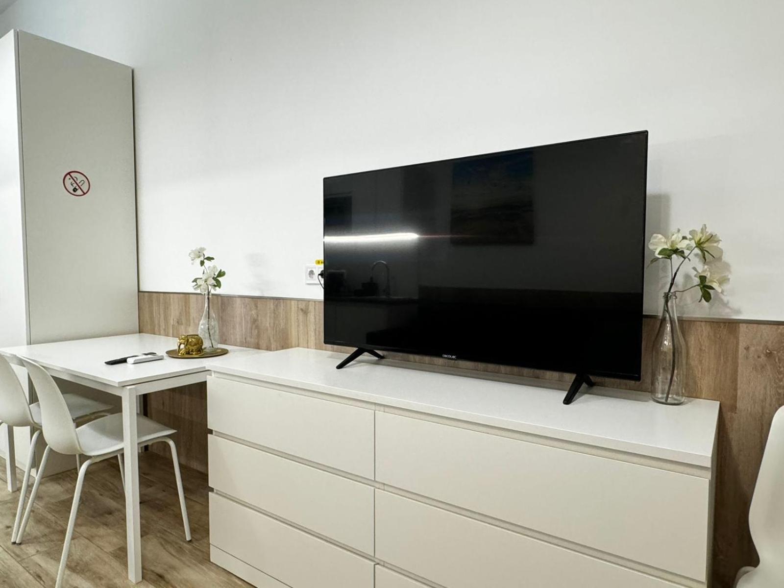 Moderno Apartamento Del Arquitecto Aparthotel Valencia Ngoại thất bức ảnh