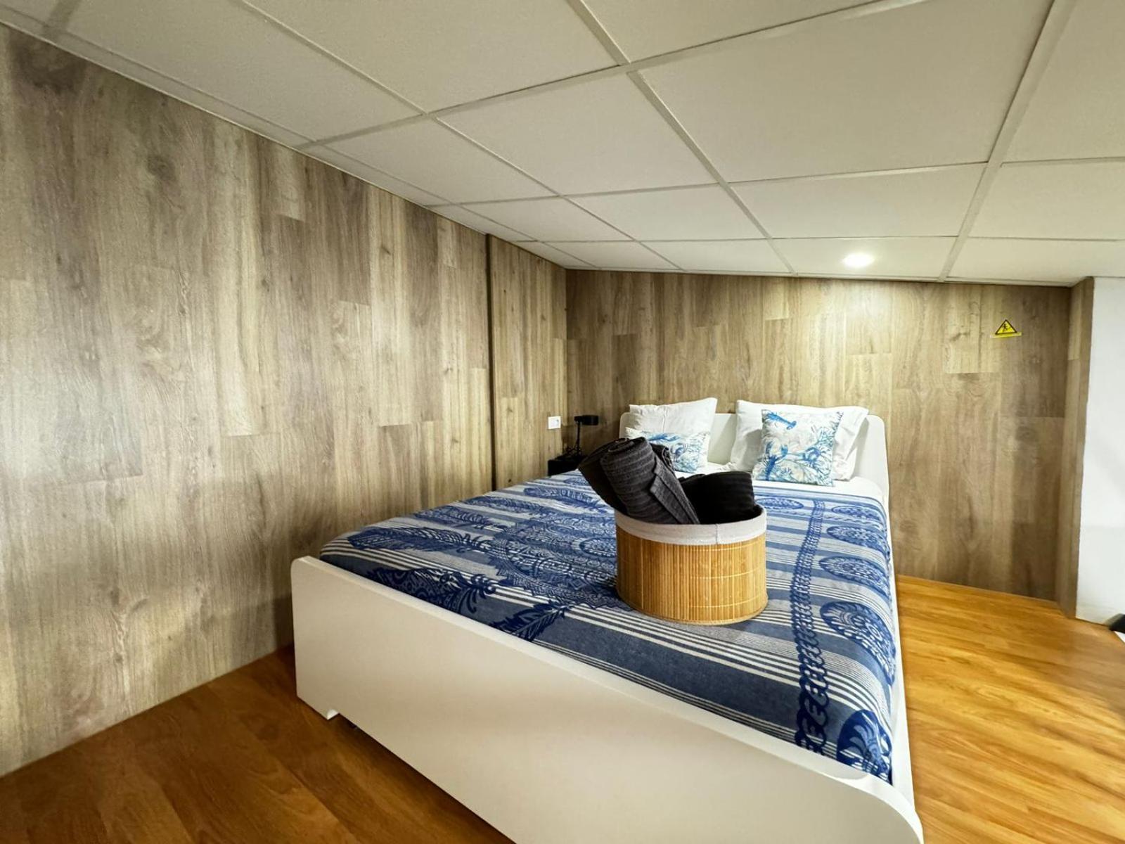 Moderno Apartamento Del Arquitecto Aparthotel Valencia Ngoại thất bức ảnh